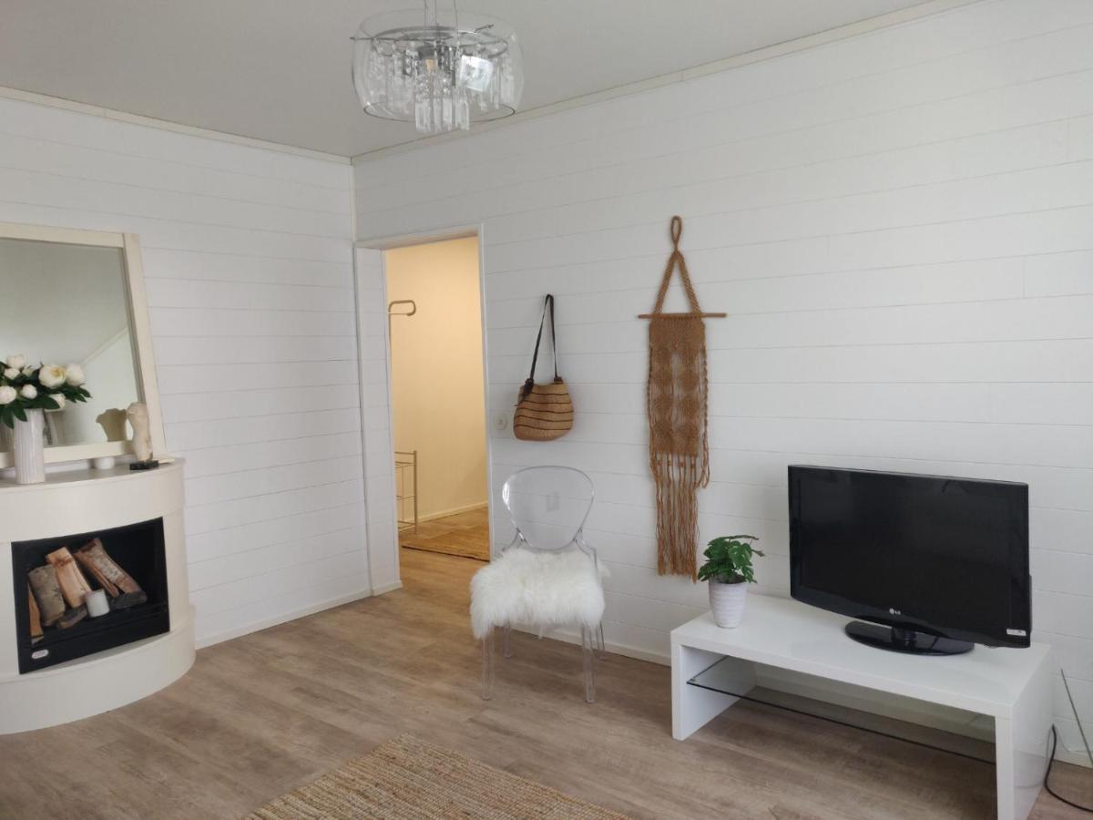 Yyterin Valkoinen Huoneisto 14 Pori Exterior foto